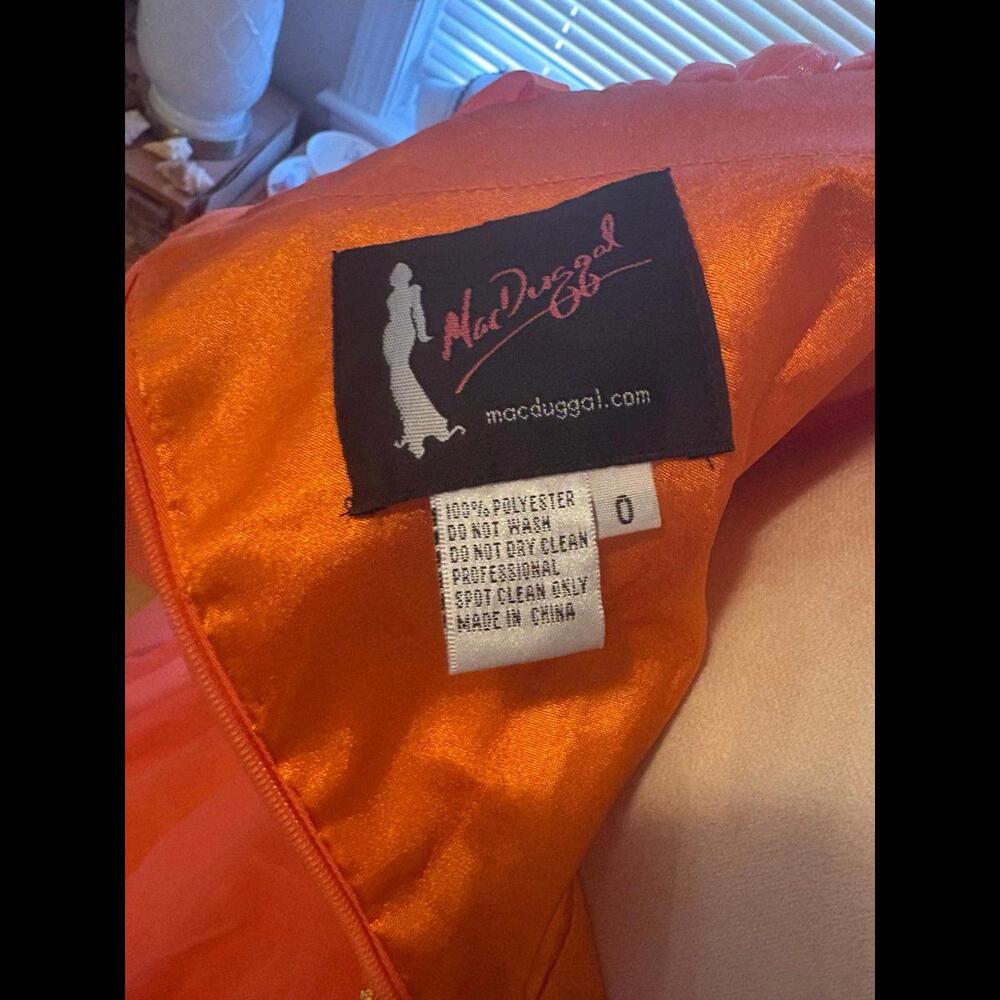 Mac Duggal - Picture 7 of 7